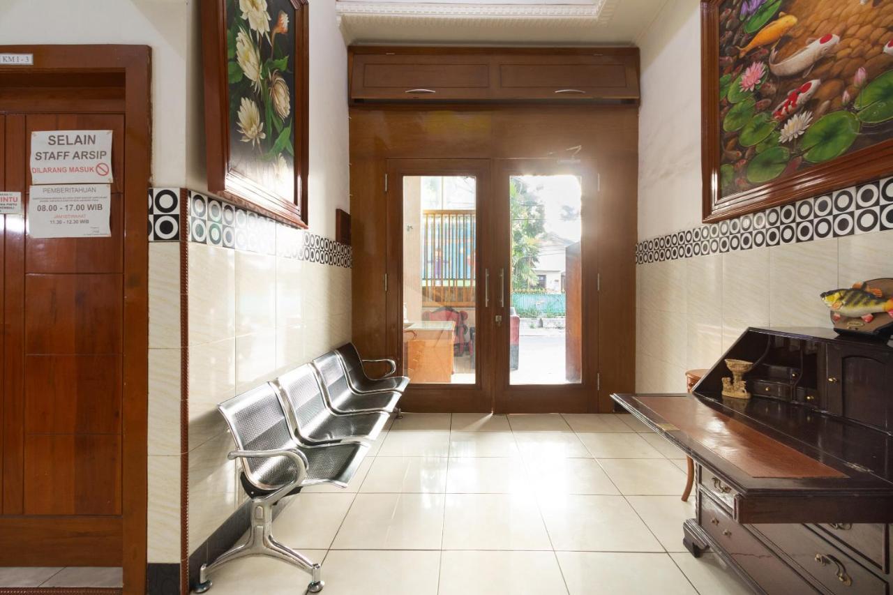 Homestay Gayatri Sawojajar Near Univ Negeri Malang Kampus 2 Mitra Reddoorz 외부 사진